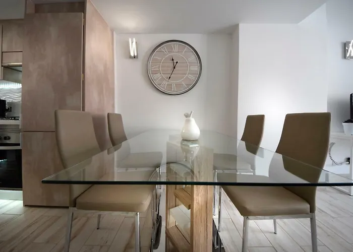 Parque Santiago Luxury 306 *